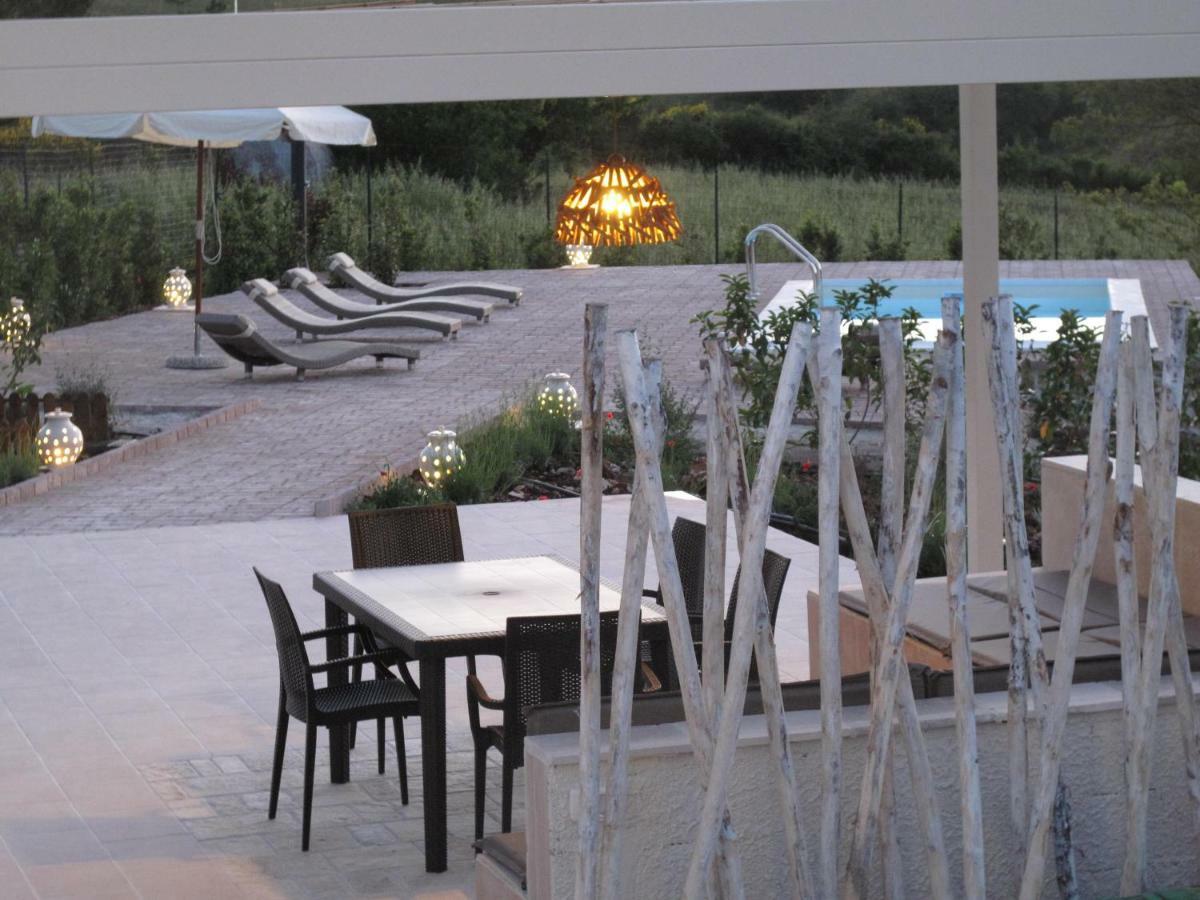 Trullo Delle Querce Suite Private Pool Martina Franca Luaran gambar